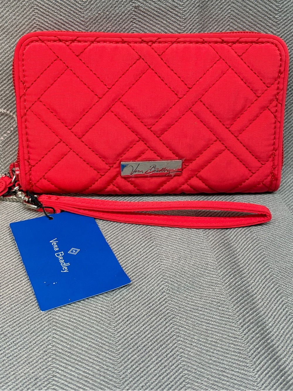 NWT Vera, Bradley RFID grab and go wristlet Canyon Sunset color card slots